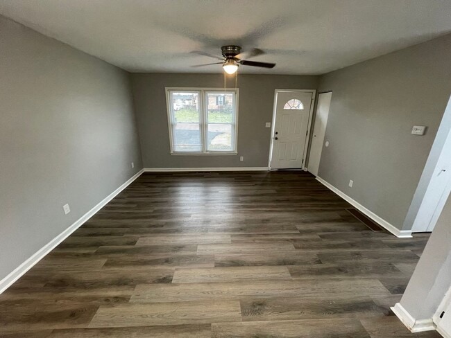 Photo - Brick Home For Rent Shelbyville