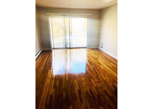 Photo - 539 Lowell Ave Unit 539-06