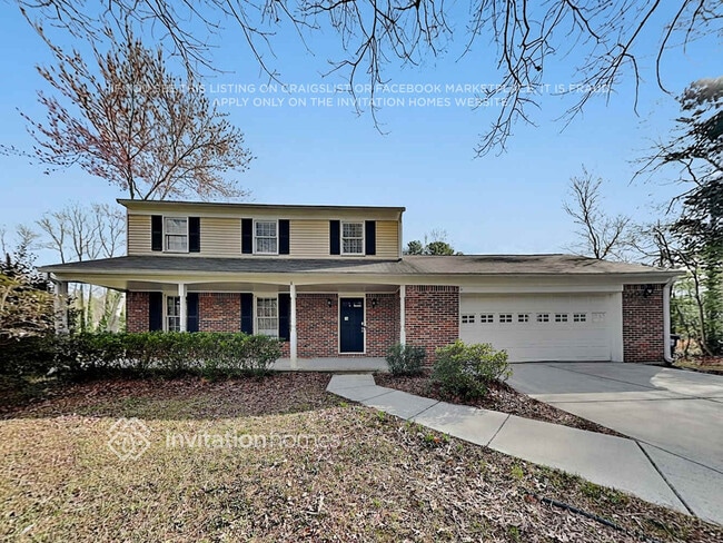 Building Photo - 2550 Raintree Way NE