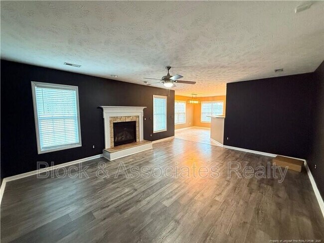 Photo - 68 Sunridge Dr