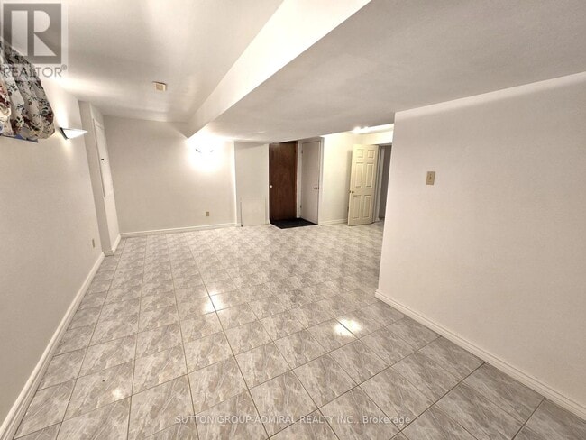 Photo - 589 Belview Ave