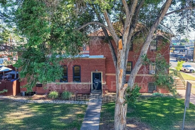Photo - 1301 W Dakota Ave