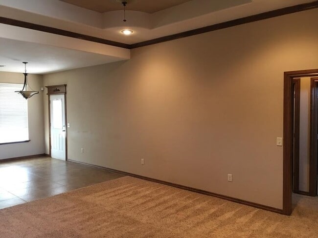 Photo - 1213 Red Rock Dr