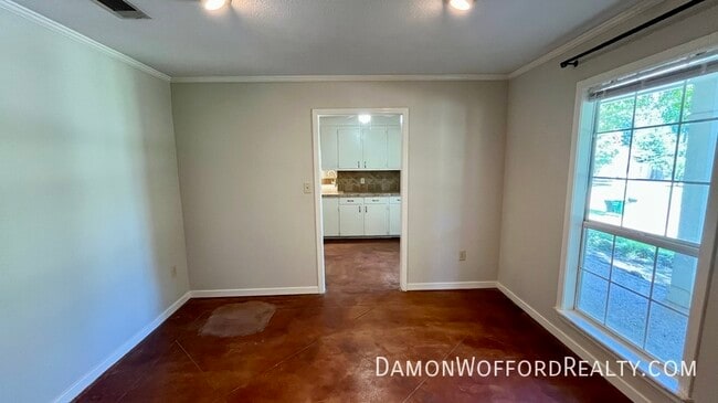 Photo - 308 Woodrun Dr