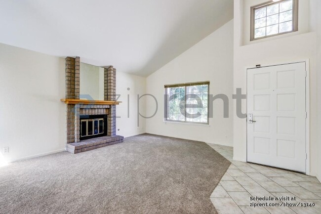 Photo - 1936 Lake View Pl