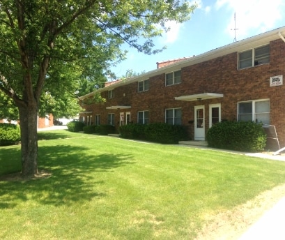 Primary Photo - 5 Larry Ct Apartments