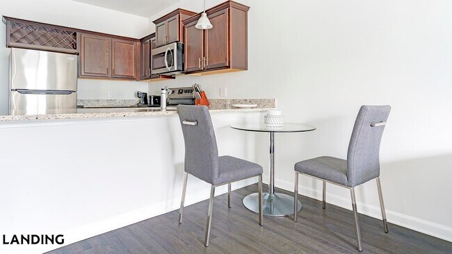 Photo - 702 US-80 Unidad 2905