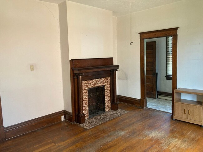 Photo - 212 Grand St Unit 1