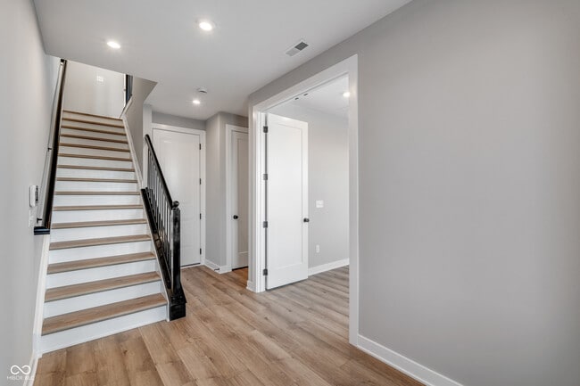 Photo - 414 Elite St