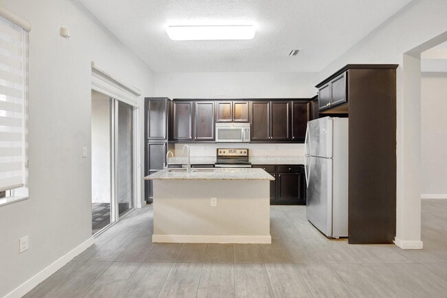 Photo - 17624 SW 149th Pl