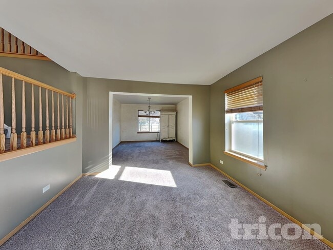 Photo - 244 Paradise Pkwy