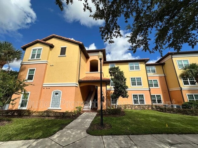 Building Photo - 5467 Vineland Rd Unit #6106 Rental