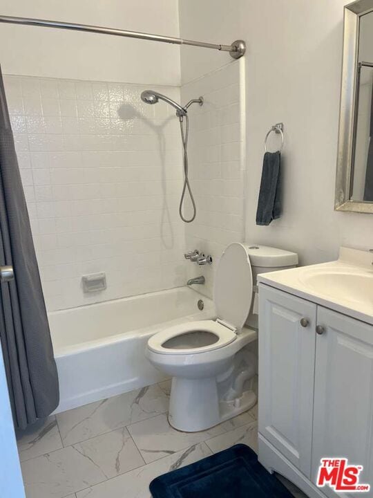 Photo - 931 New Depot St Unidad 12