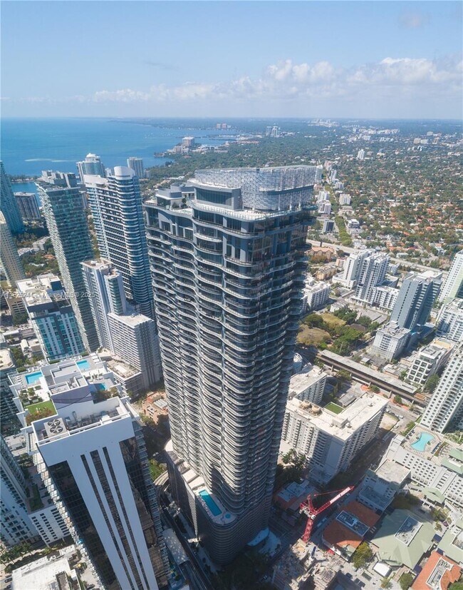 Photo - 1000 Brickell Plaza Unidad 3903 Rental