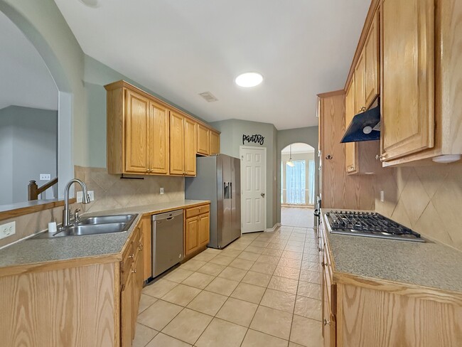 Photo - 9222 Memorial Grove Dr