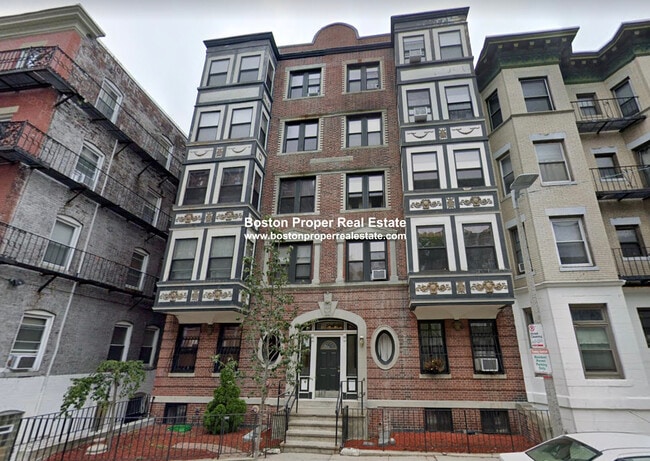 Photo - 75 Burbank St Unit 202