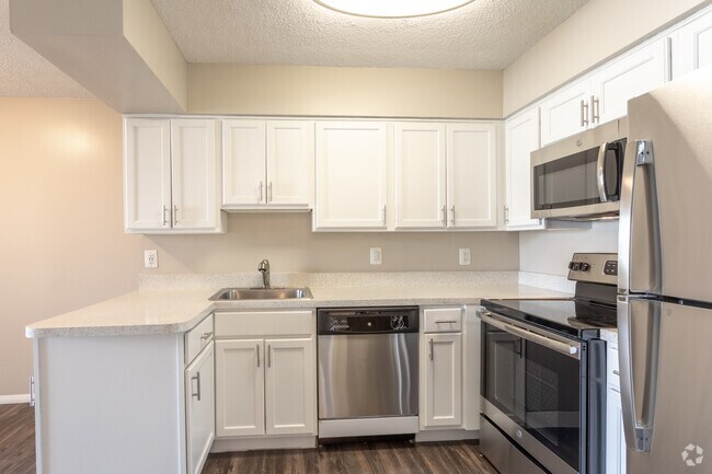 1BR, 1BA - 1,058 SF