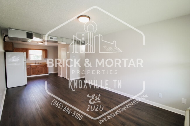 Photo - 1007 Clendenen Rd