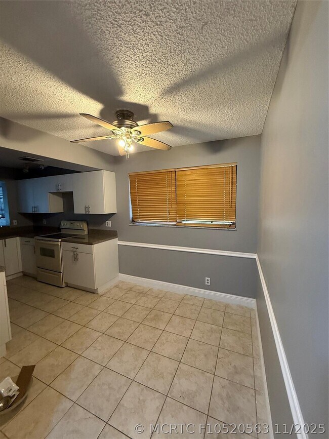 2033 Coral Ridge Dr Unit 2033
