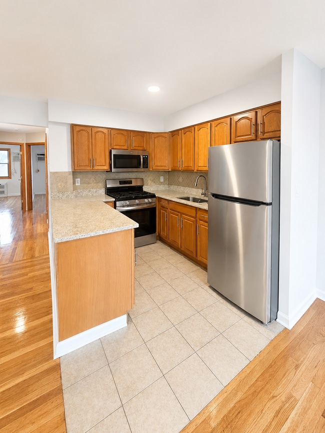 9010 70th Drive, Unit 3