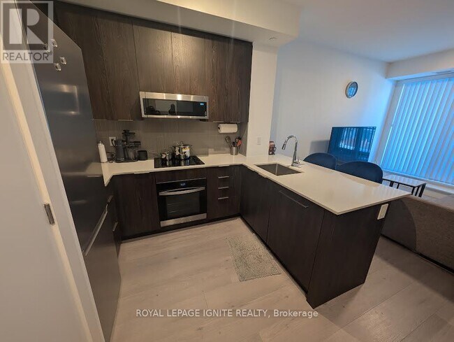 Photo - 2501 Saw Whet Blvd. Unité 202