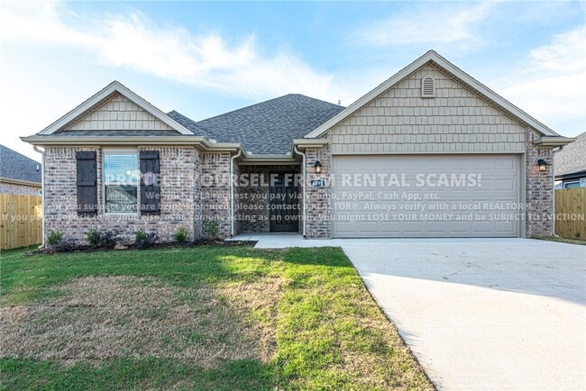 Building Photo - 4491 W Newton Ave