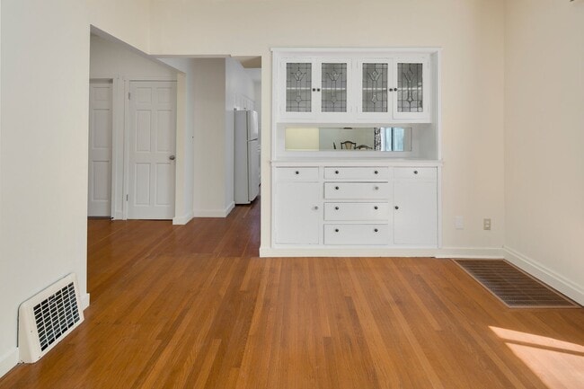 Photo - 5646 Ravenna LLC