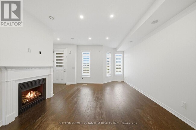 Photo - 3073 Neyagawa Blvd