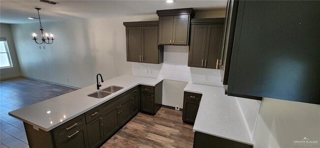 Photo - 21 West Dr Unit 1
