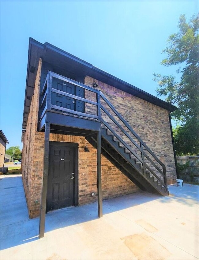Photo - New 3 Bed 2 Bath Duplexes SW 40th & Shield...