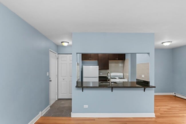 Photo - 663 W Grace St Unit 504