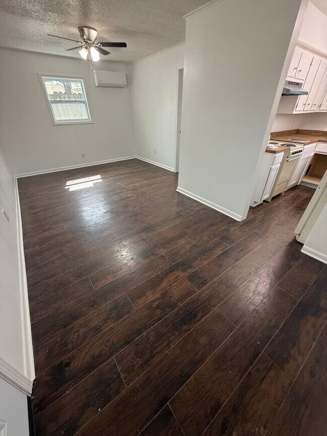 Photo - 1018 S 16th St Unidad C