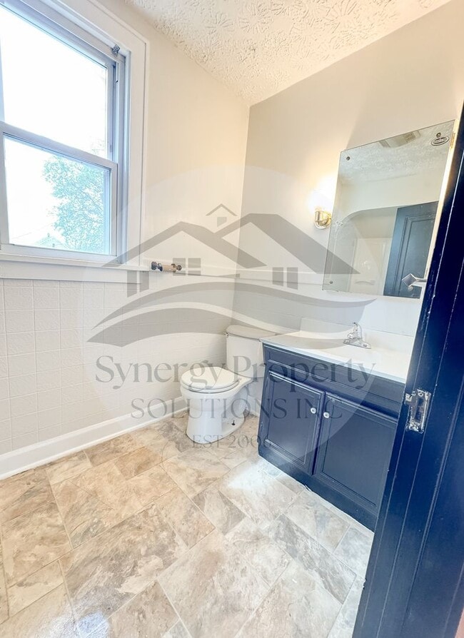 Photo - 46 Bartley Ave Unit 46 1/2