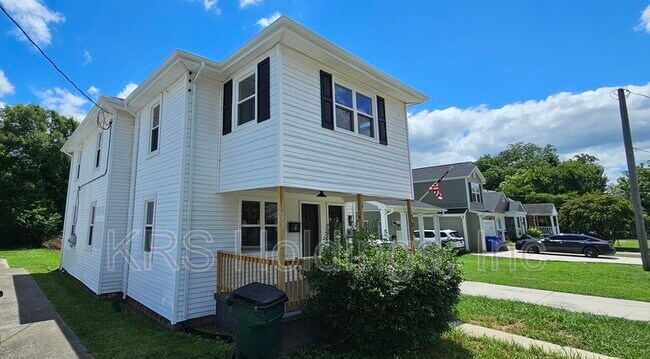 Photo - 308 St James Ave Unit B