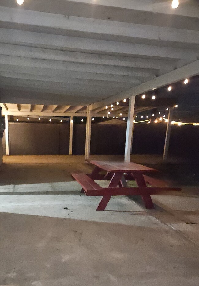 Photo - 5010 N 62nd Ave