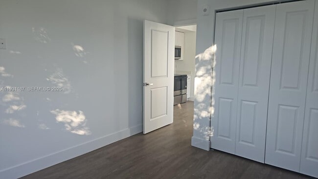 Photo - 1620 NW 18th St Unidad 201