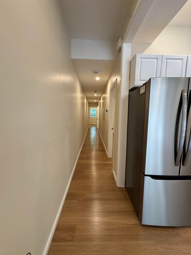 Photo - 628 Bramhall Ave