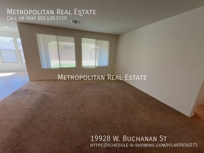 Photo - 19928 W Buchanan St
