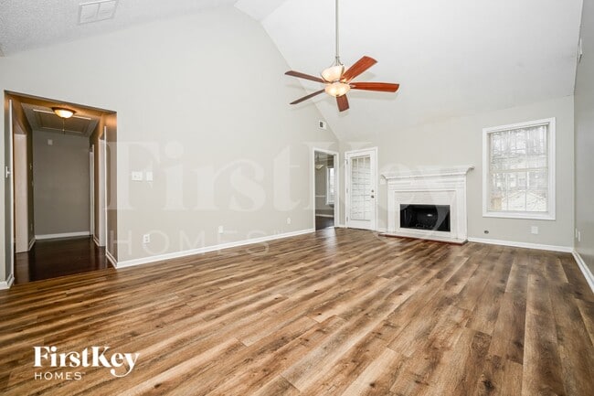 Photo - 1919 Chambers Rd