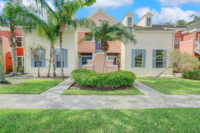 Building Photo - 1385 Crystal Way Unit M