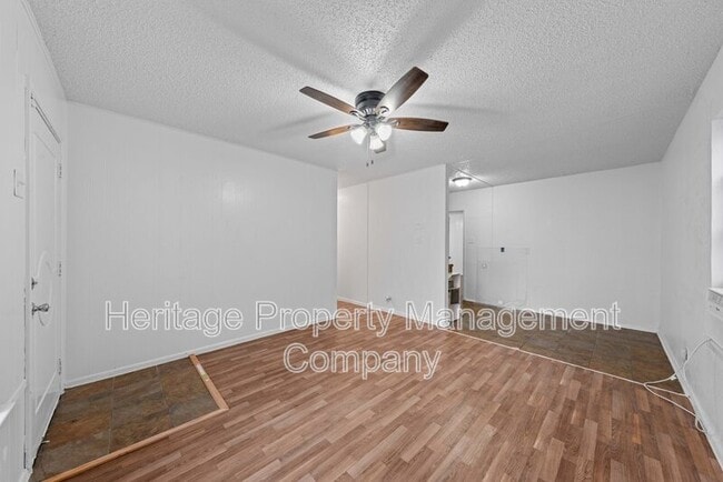 Photo - 511 Pecan Valley Dr