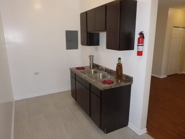 Photo - 3156 W Warren Blvd Unit 208