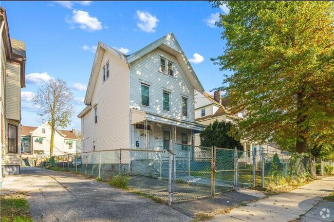 Building Photo - 315 S 4th Ave Unit 2 Rental