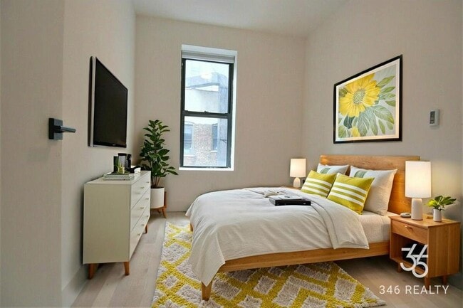 Photo - Amsterdam Avenue Unit 6C