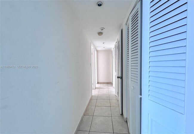 Photo - 400 Kings Point Dr Unit 624