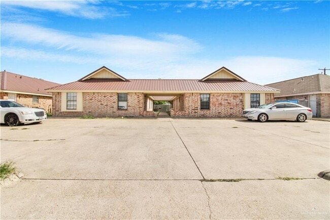 Building Photo - 415 Date Palm Ave Unit 20 Rental