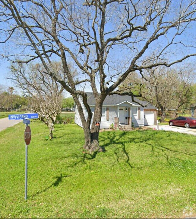 Building Photo - 10801 Invierno St Rental