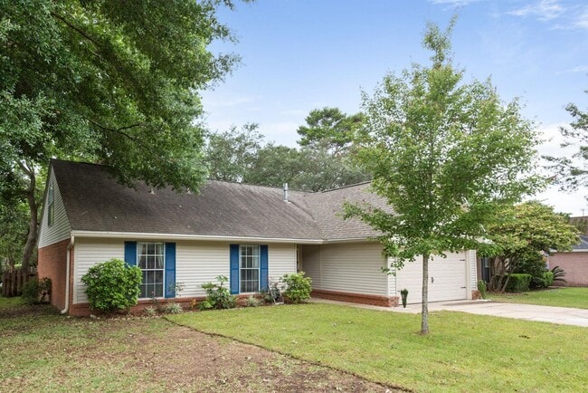 Photo - 4508 Parkwood Ln W