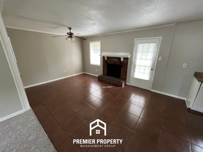 Photo - 3199 Maple Hill Dr