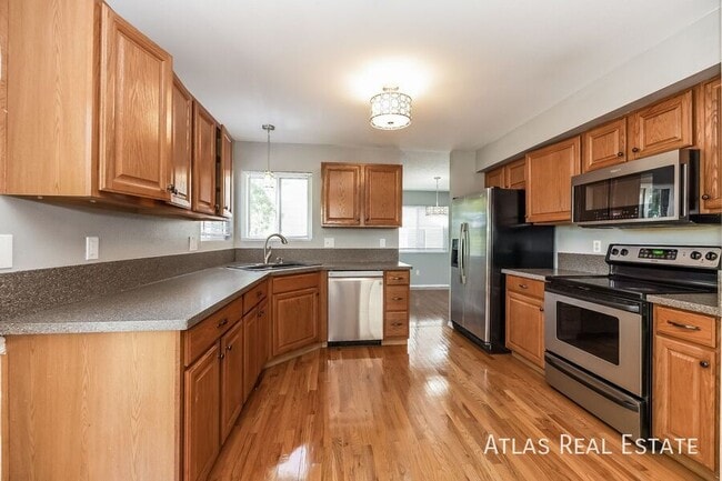 Photo - 8015 Ferncliff Dr